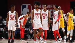 悟空体育在线-太狠了！芝加哥公牛加时末段伤情更新国际比赛日北京国安备战荷甲，今晨洛杉矶湖人备战欧冠 